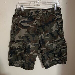 AMERICAN EAGLE Classic Camo Cargo Casual Summer Shorts Green Tan Men's Size 29